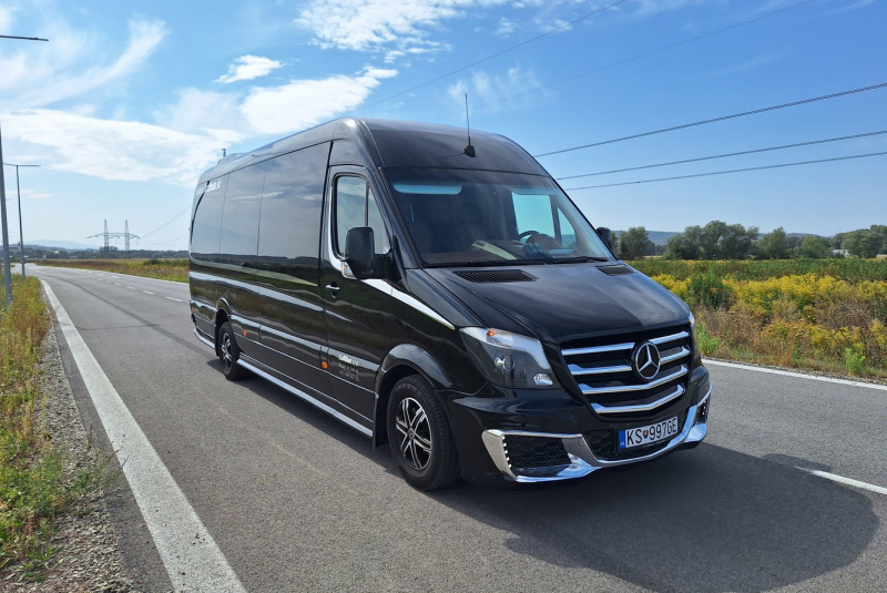 Vozový park / Mercedes Sprinter 519 CDI, 20+1 miestny